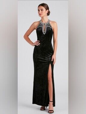 Black Women’s Velvet Dress